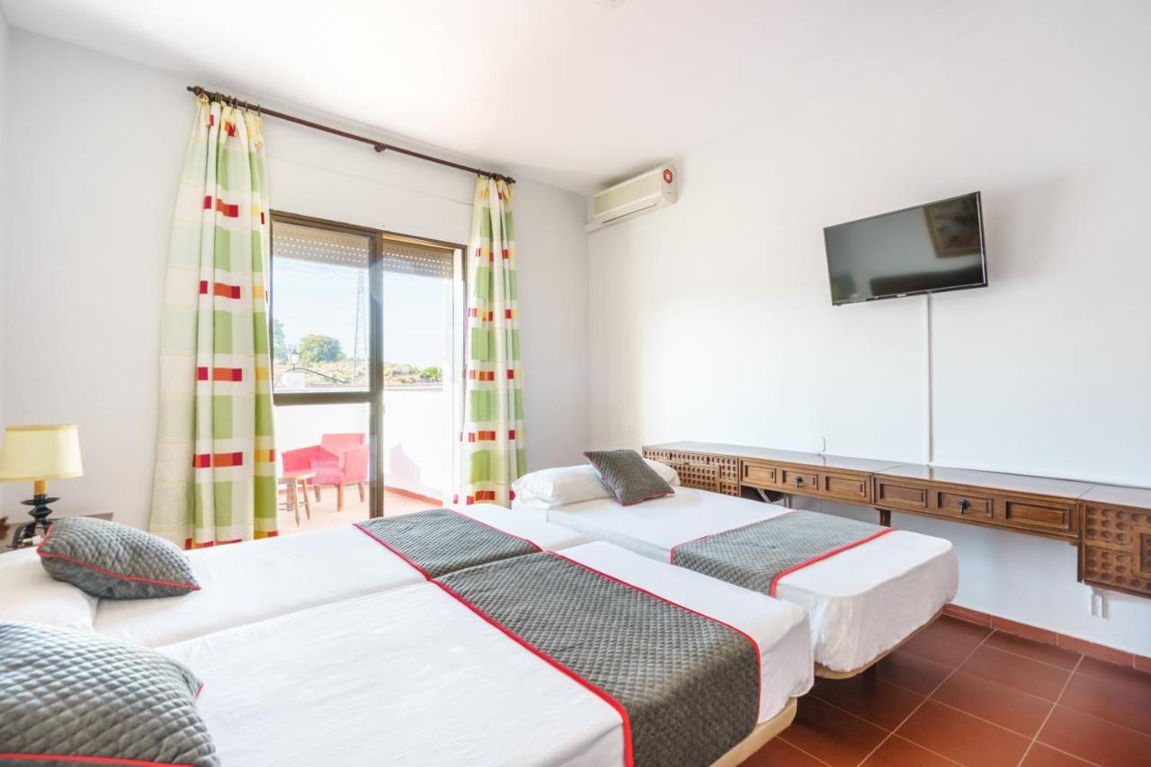 Venta Del Alto Hotel Las Cumbres By Vivere Stays El Garrobo Exteriör bild