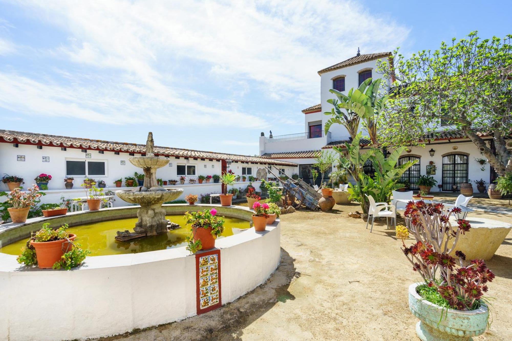 Venta Del Alto Hotel Las Cumbres By Vivere Stays El Garrobo Exteriör bild